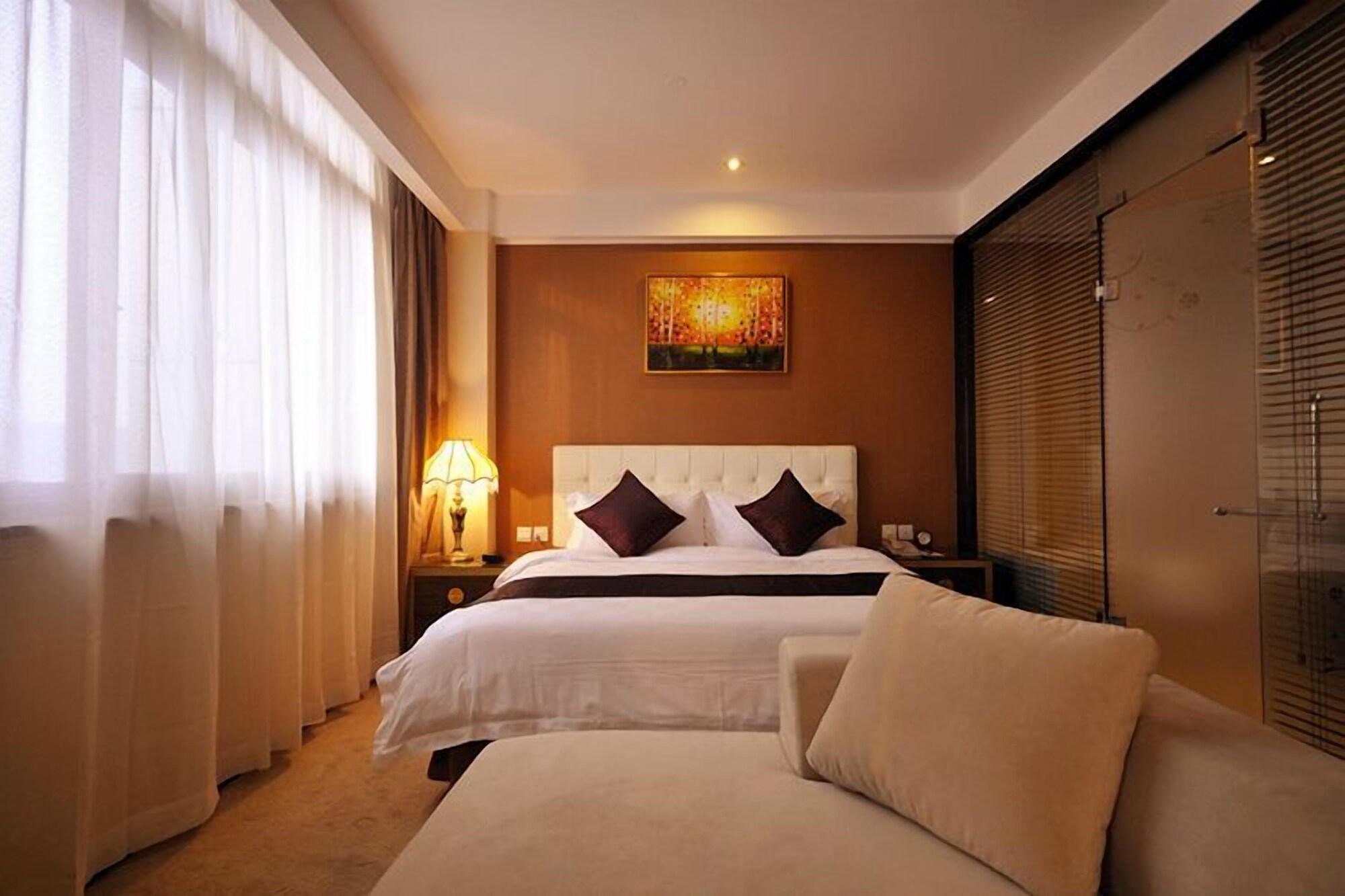 Kingtown Hotel Hongmei Шанхай Экстерьер фото