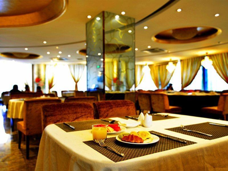 Kingtown Hotel Hongmei Шанхай Экстерьер фото