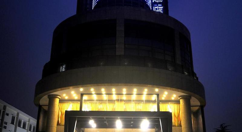 Kingtown Hotel Hongmei Шанхай Экстерьер фото
